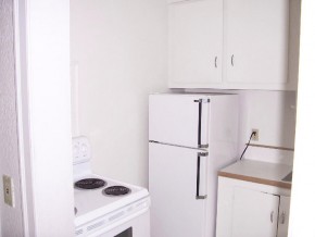 benton-court-kitchen-2