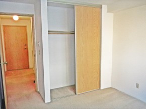 chianti-court-bedroom-2.1