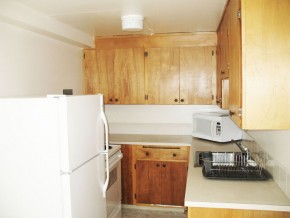 mercedes-kitchen1
