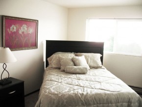 riverview-bedroom